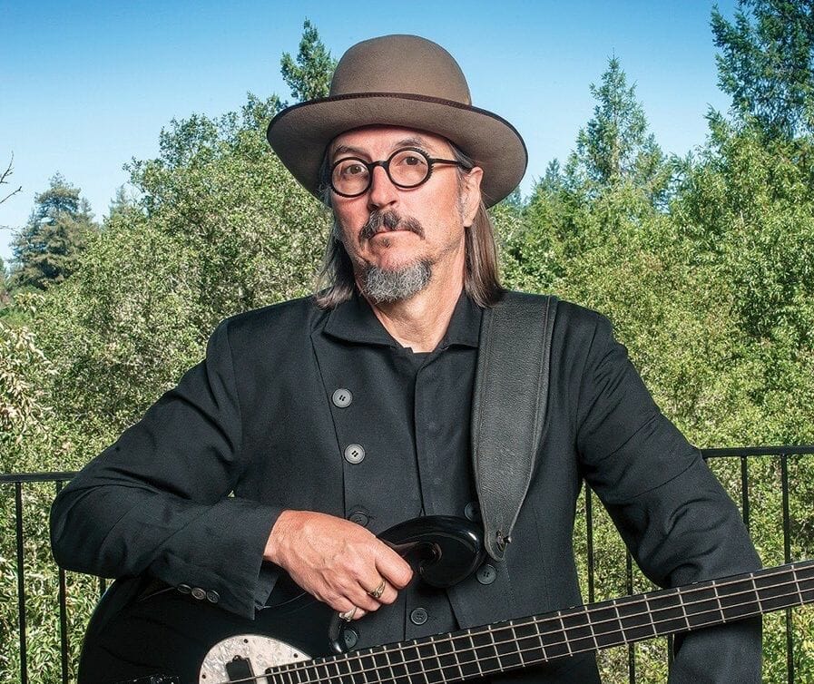 Les Claypool's Fearless Flying Frog Brigade