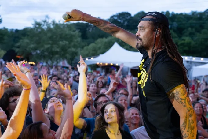 Michael Franti and Spearhead